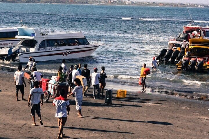 Nusa Penida Full-Day Tour from Bali — Kelingking, Broken Beach & Crystal Bay Guide photo 3