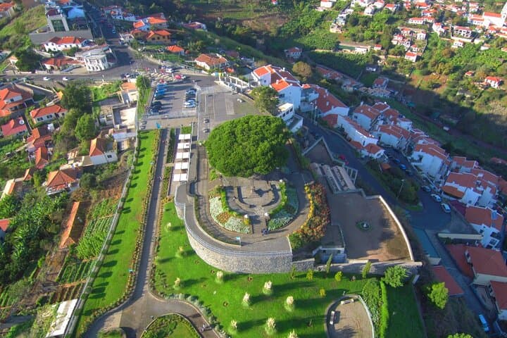 Nuns Valley Tour: Curral das Freiras & Pico dos Barcelos Day Trip, Madeira photo 2