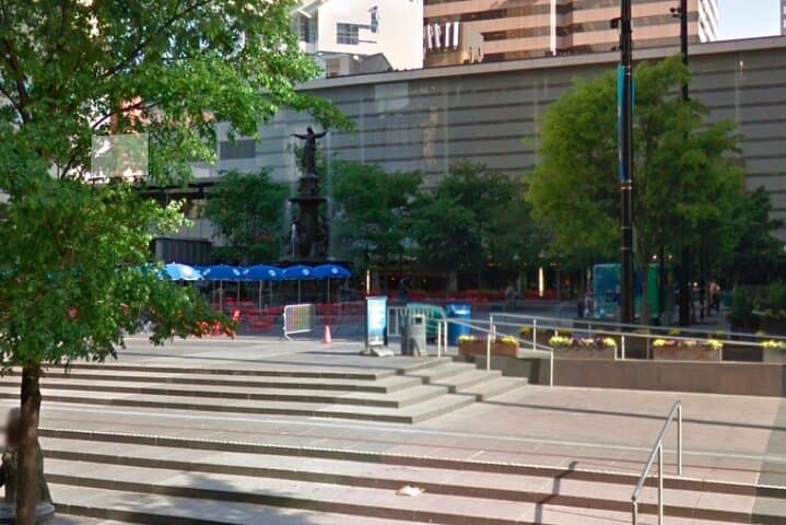 Cincinnati Scavenger Hunt: True America App-Led Adventure Through Fountain Square & Lytle Park photo 4