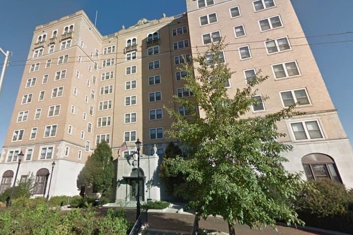 Columbus Scavenger Hunt — Let’s Roam 'Sails East' App-Led Urban Adventure photo 5