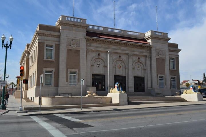 Sun City Scavenger Hunt: Self-Guided El Paso Adventure with Let's Roam photo 3