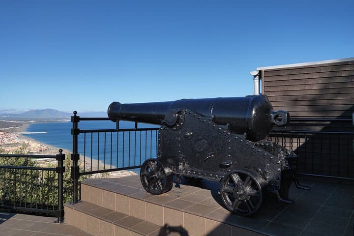 Top of the Rock: Gibraltar Sightseeing Tour with Monkeys and Panoramic Views photo 2