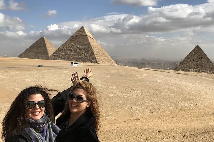 Day Trip to Cairo from Luxor by Flight — Pyramids, Sphinx & Egyptian Museum photo 4