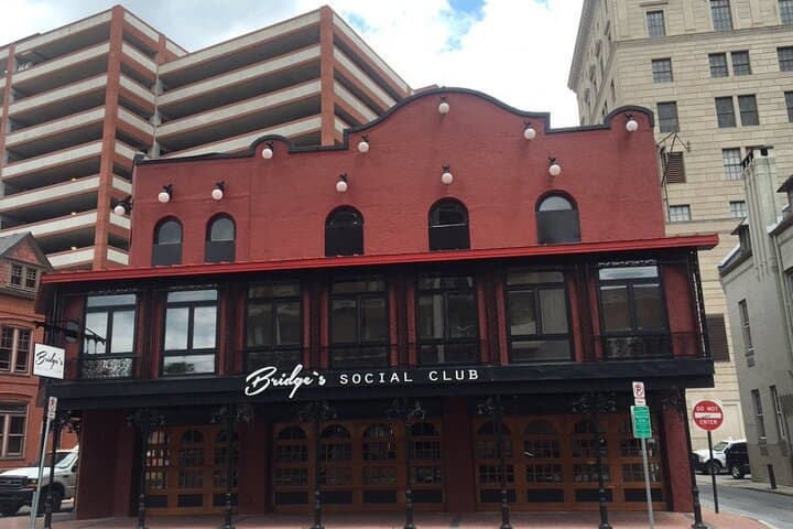 Harrisburg Bar Adventure Hunt: App-Led Scavenger Pub Crawl photo 6
