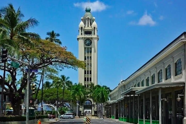 Royal Views of Honolulu: Self-Guided Scavenger Hunt Through Downtown's Historic Heart photo 1