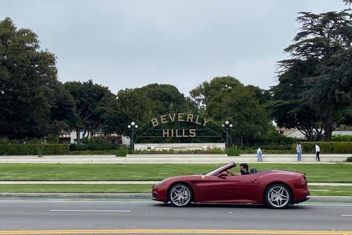Private Ferrari California Drive: Hollywood to Sunset Strip photo 2