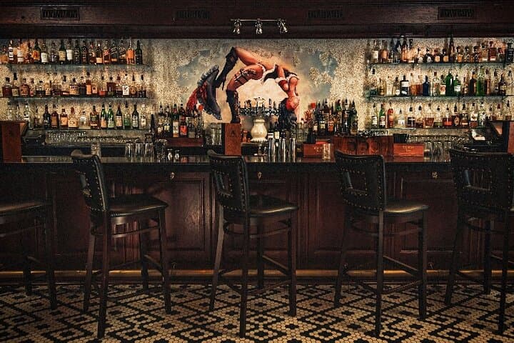 Jacksonville Bar Adventure Hunt: Self-Guided Let's Roam Night Out photo 2