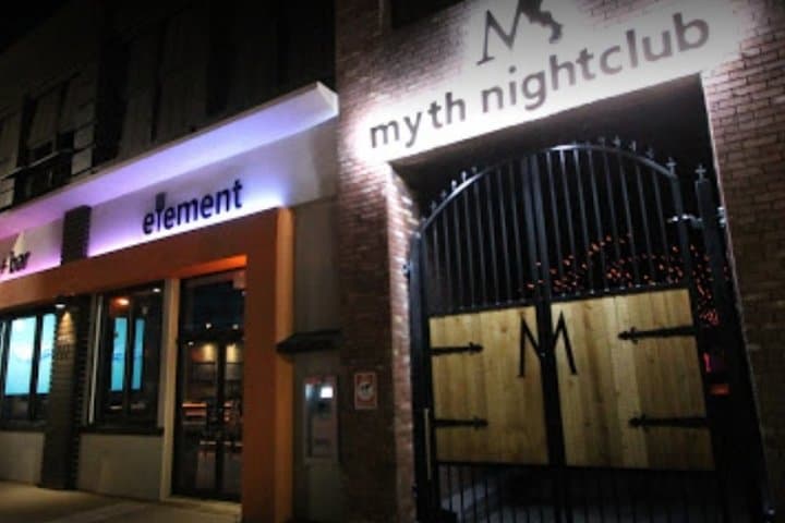 Jacksonville Bar Adventure Hunt: Self-Guided Let's Roam Night Out photo 6