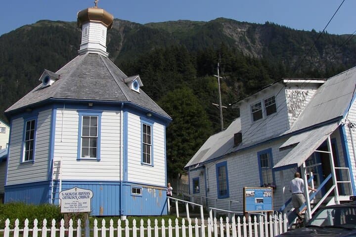 Juneau Scavenger Hunt: Self-Guided Marine Park to City Center Adventure photo 4