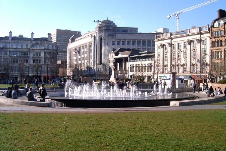 Mighty Manchester Scavenger Hunt — Self-Guided City Walking Adventure photo 2
