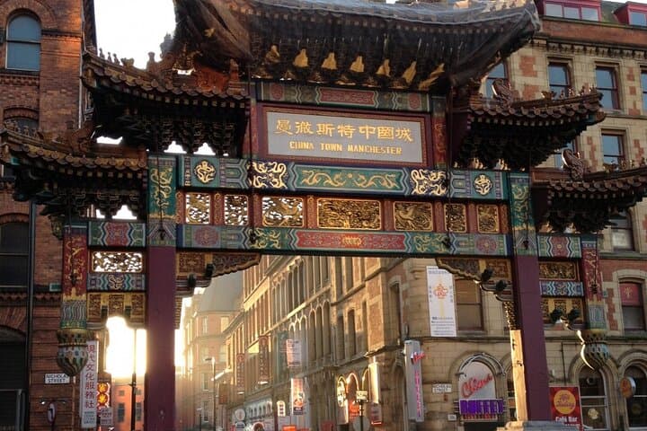 Mighty Manchester Scavenger Hunt — Self-Guided City Walking Adventure photo 5