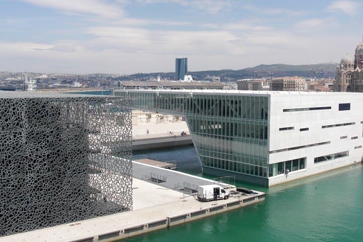 Marseille Sights by the Sea: Self-Guided Scavenger Hunt in the 1st Arrondissement photo 5