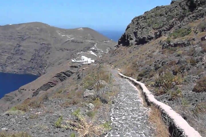 Walking the Santorini Caldera: Fira to Oia Cliff-Top Hike photo 4