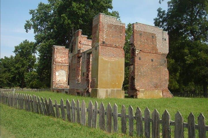Private Colonial Williamsburg Day Tour from DC: Jamestown, Williamsburg & Yorktown photo 3