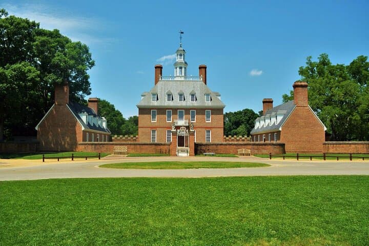 Private Colonial Williamsburg Day Tour from DC: Jamestown, Williamsburg & Yorktown