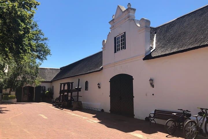 Stellenbosch Vine Hopper Southern Route: A Practical Guide to Hop-On Hop-Off Wine Tasting photo 4