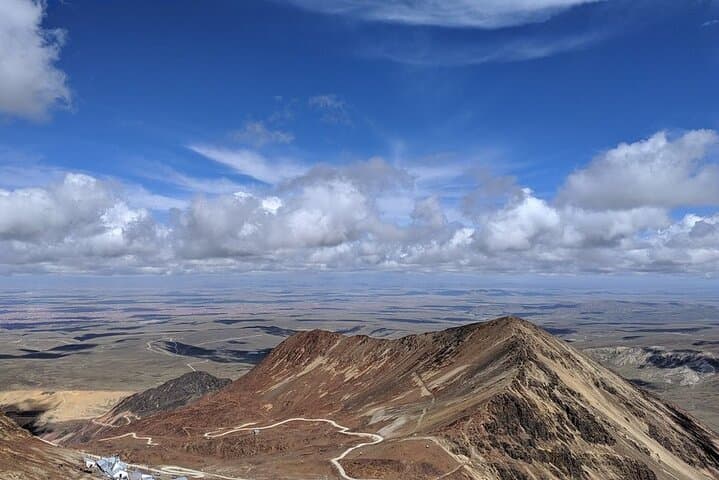 Chacaltaya to Valley of the Moon: Full-Day High-Altitude Viewpoint Tour from La Paz photo 5