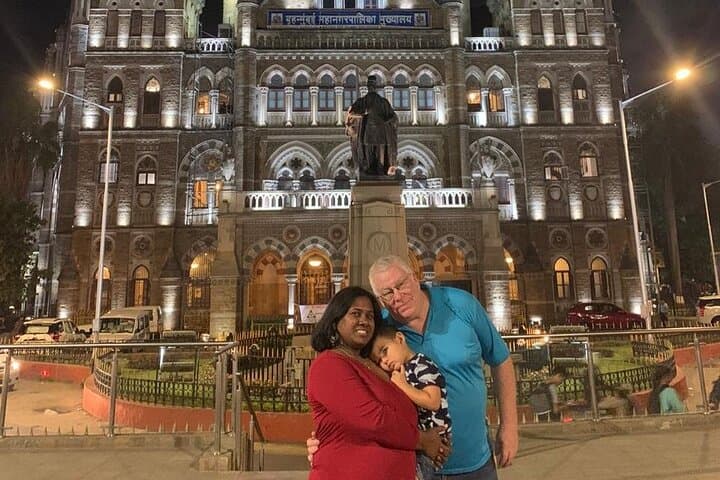 Explore Mumbai's Vibrant Nightlife on a Private Tour photo 4