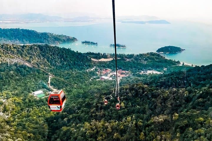Langkawi SkyBridge & Cable Car Private Tour — Mount Machinchang Half-Day Excursion photo 3