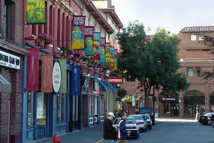 Historical Victoria Walking Tour: Inner Harbour, Old Town & Chinatown in 90 Minutes photo 5