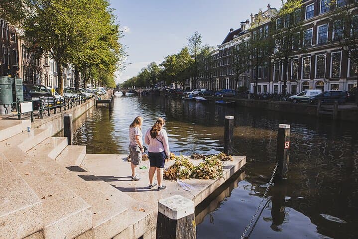 Amsterdam Bike Tour: Must-See City Ride with a Local Expert Guide photo 5