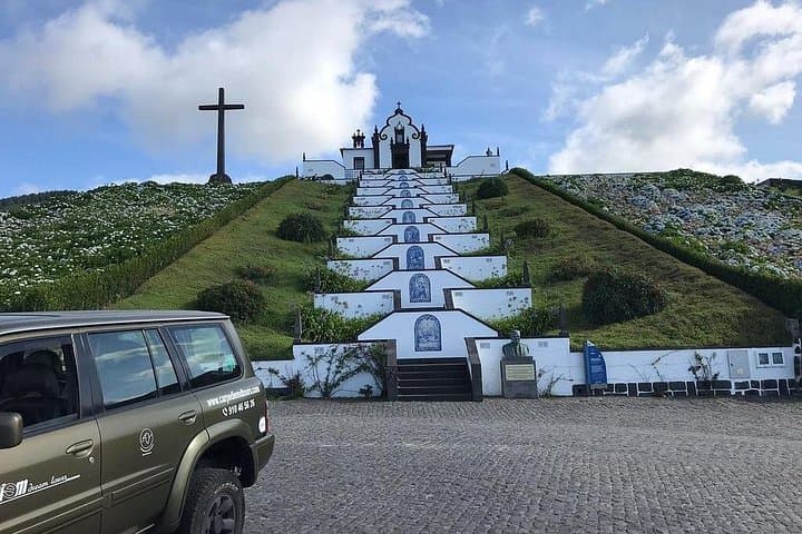 Furnas Up Close: Private Full-Day 4x4 Volcano Tour from Ponta Delgada photo 5