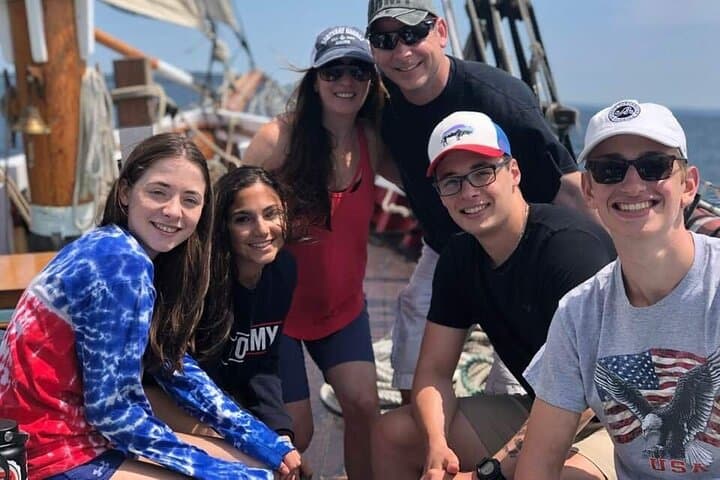 Windjammer Classic Day Sail on the Appledore II — Camden, Maine photo 3