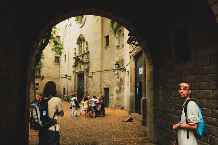 Private Barcelona Old Town Walking Tour — Gothic Quarter, Arc de Triomf & Ciutadella Park photo 3