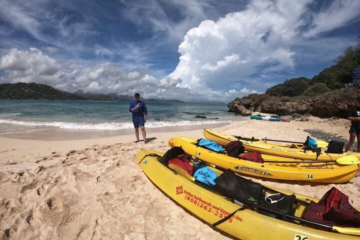 Kailua Twin Islands Guided Kayak Tour — Mokulua Islands & Lanikai Snorkel photo 3