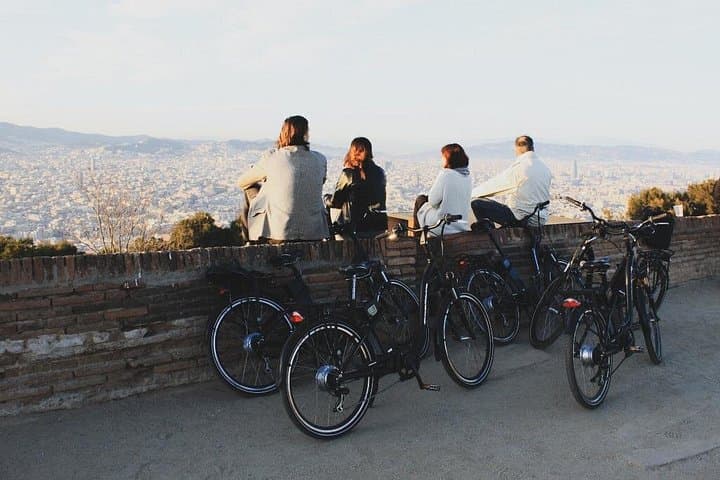Private Electric Bike Tour Barcelona — Gaudí, Gothic Quarter & Barceloneta photo 2