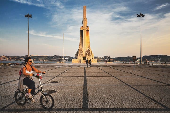 Lisbon Night Walking Tour: Sunset Views, Fado Show & 3-Course Dinner photo 6