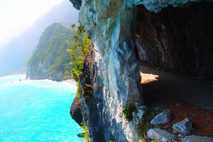 Exploring Taroko Gorge: Full-Day Private Tour from Hualien City photo 3