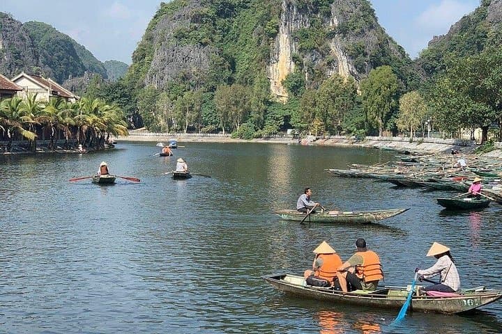 Ninh Binh 2-Day Escape From Hanoi: Tam Coc, Mua Cave & Local Life photo 3