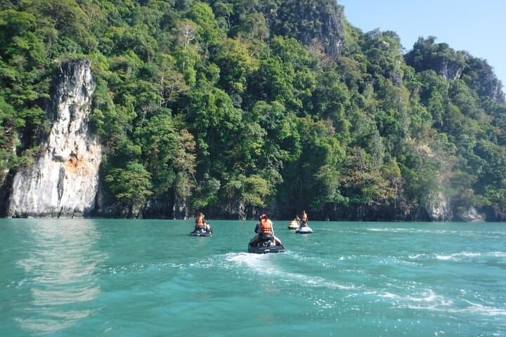 Langkawi Premium Jet Ski Tour to Dayang Bunting Island photo 5