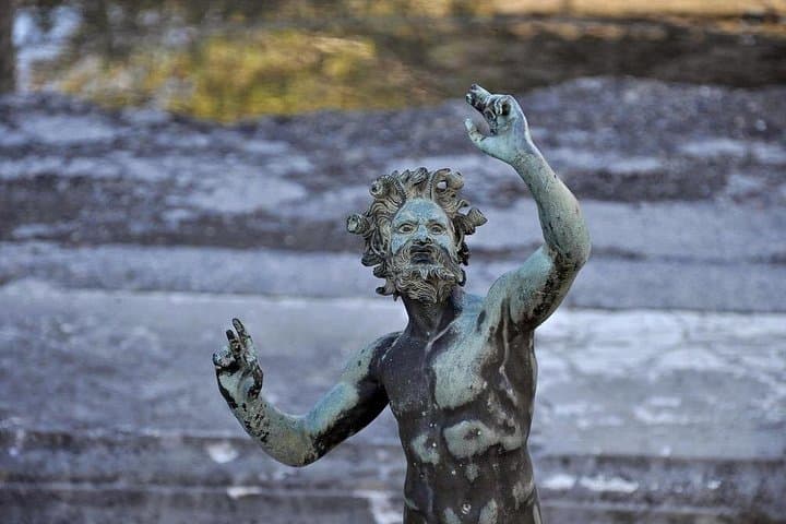 Private Half-Day Tour of Pompeii and Herculaneum — Skip-the-Line Archaeological Experience photo 4