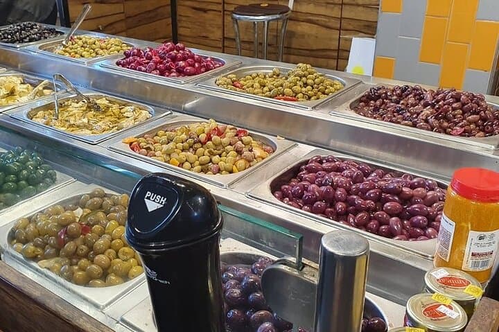 Tel Aviv Highlights Bike Tour: 3-Hour Guided Ride from Port to the White City photo 3