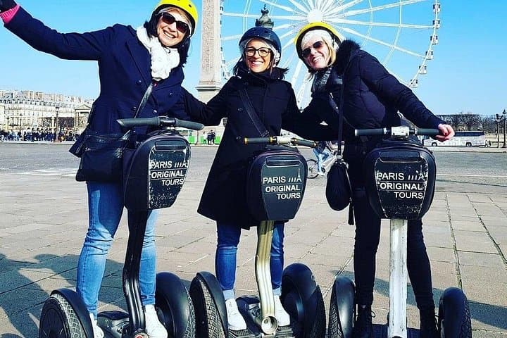 Glide to the Eiffel: 2.5-Hour Segway Tour of Paris Landmarks photo 4