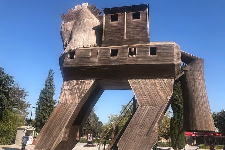 Istanbul to Gallipoli & Troy: 2-Day Battlefield and Archaeology Tour with Hotel photo 2