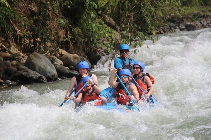 Savegre River Whitewater Rafting from Manuel Antonio — Class II–III Rapids & Waterfall photo 5