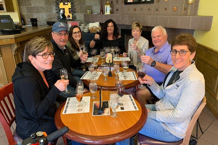 Private Temecula Wine Tasting Tour: Vineyard Drive, Tastings & Lunch photo 2