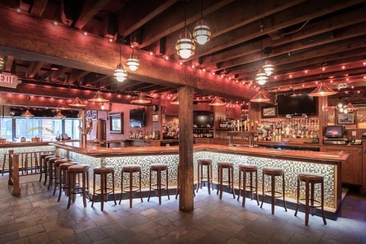 Old Town Alexandria Bar Hunt: Interactive Pub Crawl Scavenger Hunt photo 3