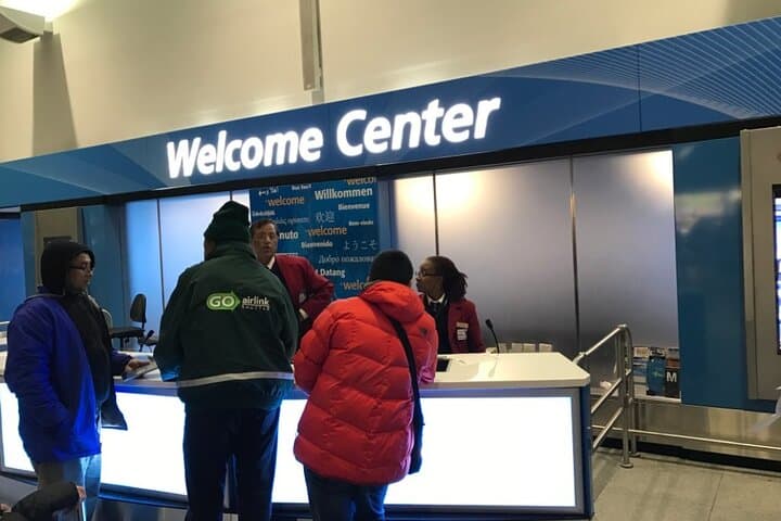 Smooth Arrival: Shared JFK to Manhattan One-Way Transfer photo 5