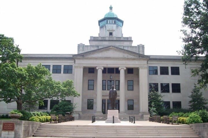 Bowling Green Scavenger Hunt — Explore Downtown & WKU with Let's Roam photo 4