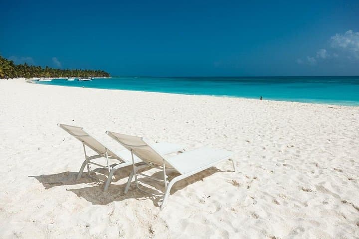 Private Saona Island Full-Day Tour from Punta Cana — Exclusive Beach, Starfish Lagoon & Open Bar photo 1