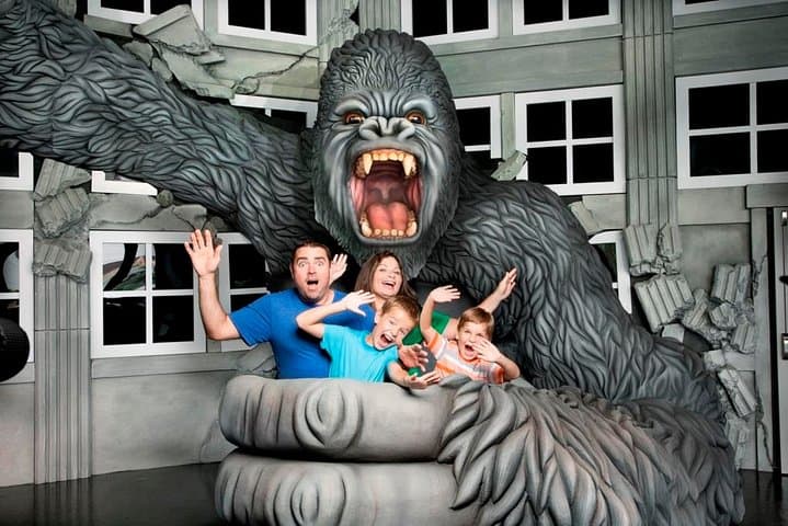 Inside Pigeon Forge’s Hollywood Wax Museum: Admission Guide & Tips photo 3