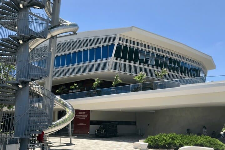 Miami Beach Scavenger Hunt — Colors & Culture Self-Guided Adventure photo 5