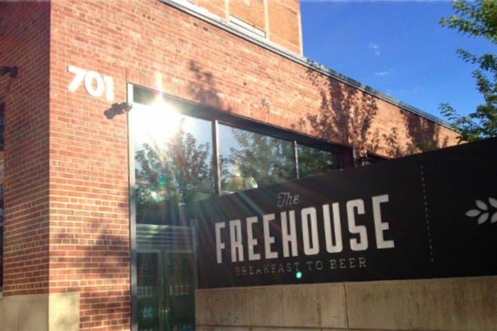 Minneapolis Bar Hunt: App-Led Scavenger Pub Crawl Through the Twin Cities Nightlife photo 4