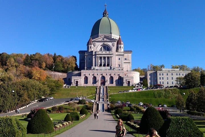 Montreal Scavenger Hunt: Discover Cultural Wonders on a Self-Guided Adventure photo 5