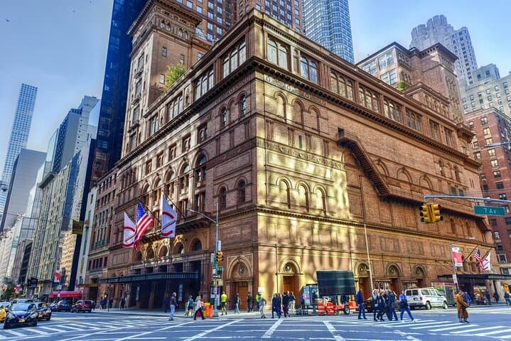 Broadway Scavenger Hunt: New York's Razzle Dazzle Adventure photo 4