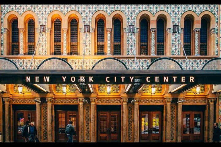 Broadway Scavenger Hunt: New York's Razzle Dazzle Adventure photo 5